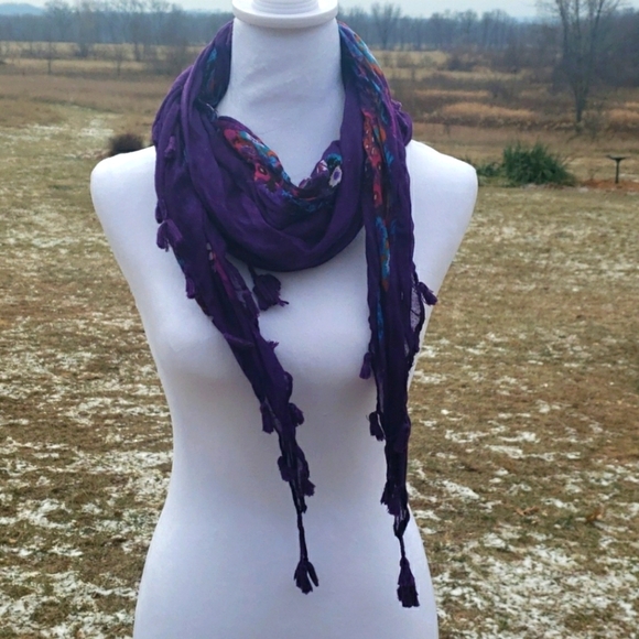 Kohl's women's scarf - Picture 3 of 7
